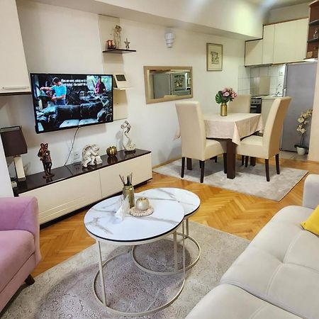 New Apartment 8, Self Check-In, Free Parking Skopje Exteriör bild